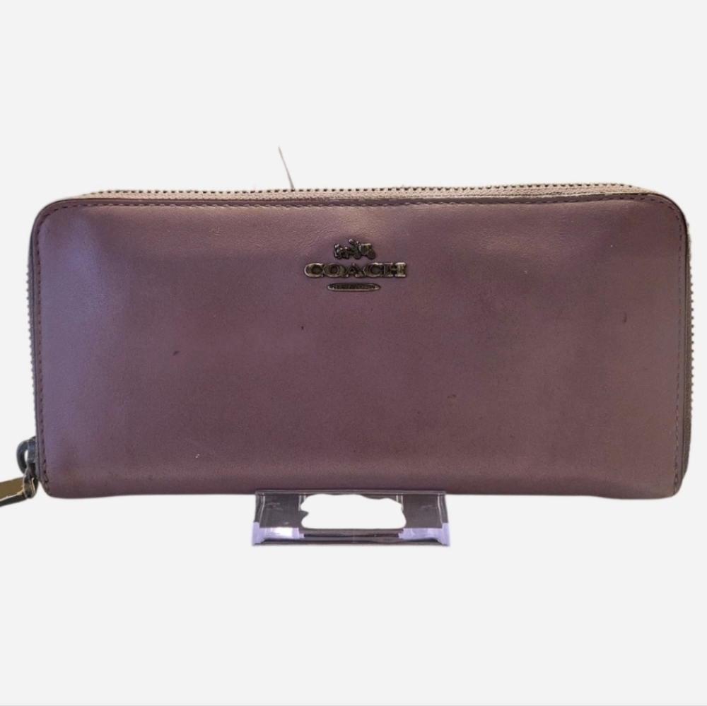 Coach Purple Leather Zip Wallet - GUC